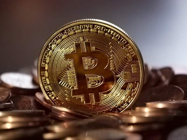 比特币算是黄金嘛(比特币和黄金属于什么)